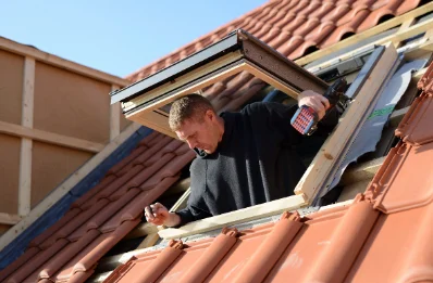 Pose de fenêtres de toit Velux à Rontalon